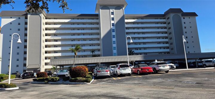 Property Photo:  5130 Brittany Drive S 807  FL 33715 