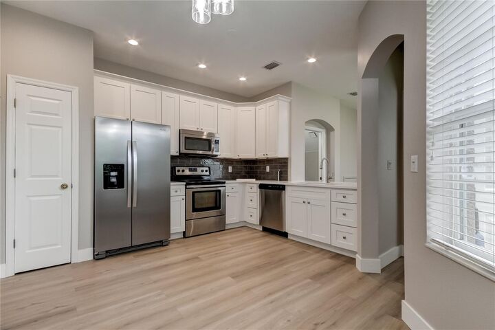 Property Photo:  11068 Windsor Place Circle  FL 33626 