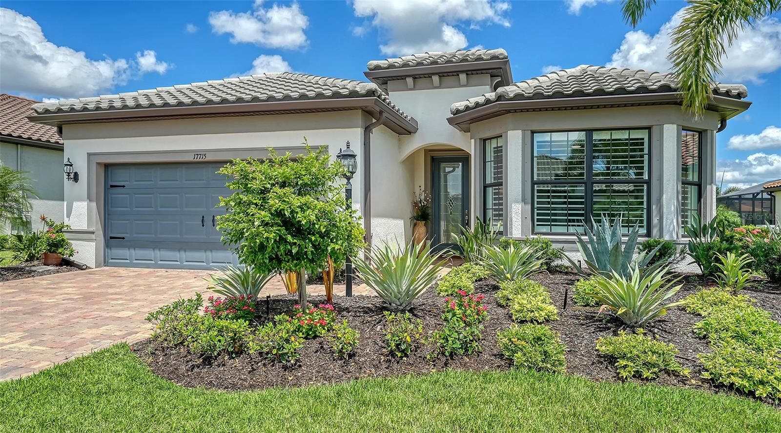 Property Photo: 17715 Littleton Place FL 34202