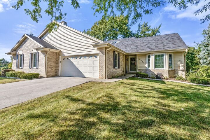 Property Photo: 5339 S Cambridge Ln WI 53221