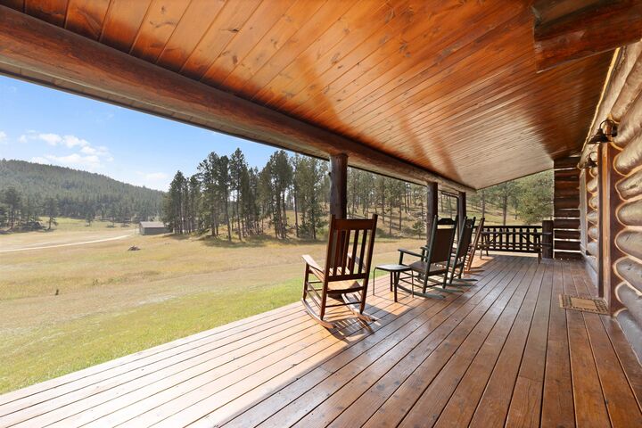 Property Photo: 11824 Diamond Road SD 57730