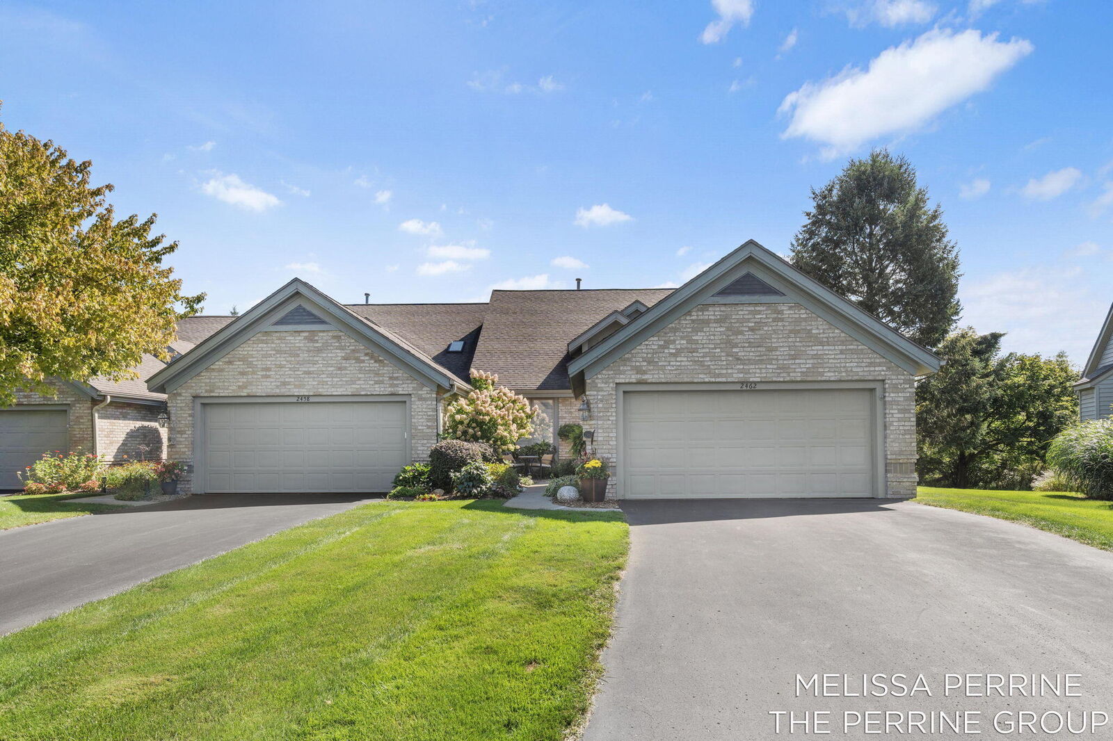 Property Photo:  2462 Highridge Lane SE  MI 49546 