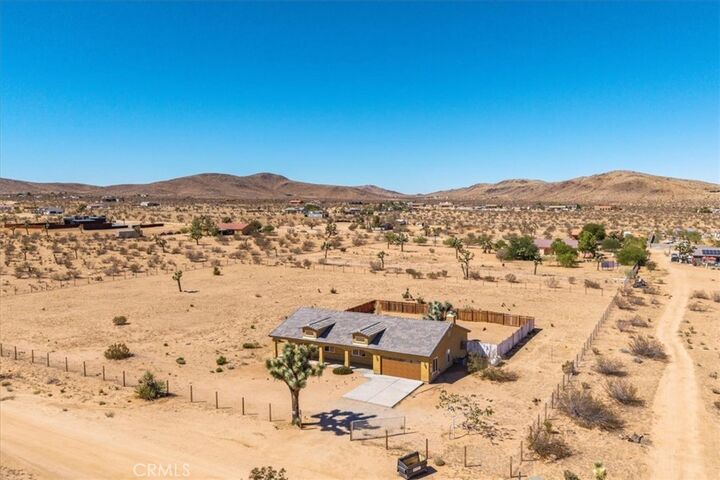Property Photo:  60726 Mason Drive  CA 92252 