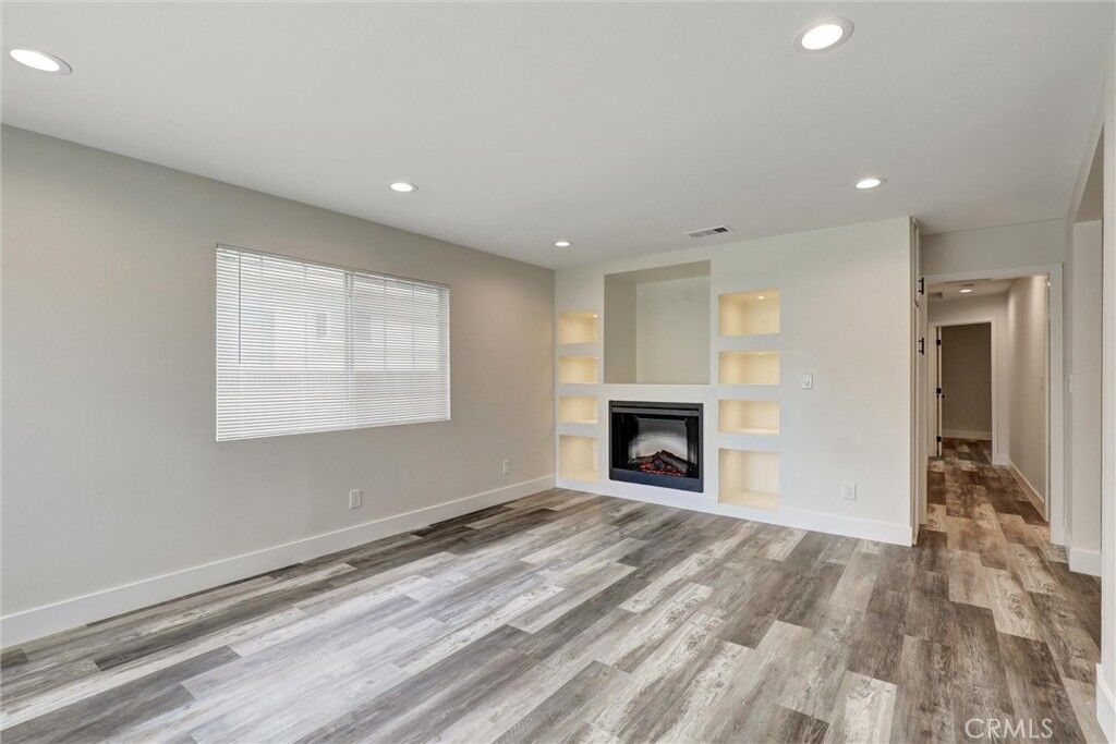 Property Photo: 402 E Glendale Drive CA 92865
