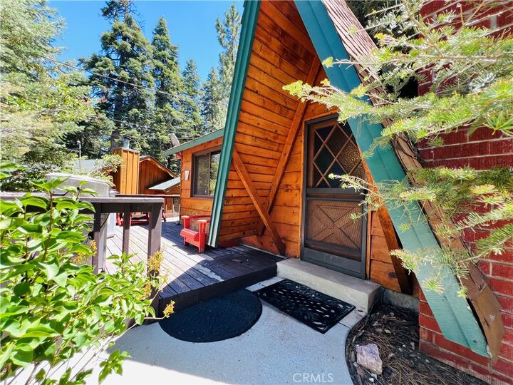 Property Photo:  1163 Teton Dr  CA 92315 