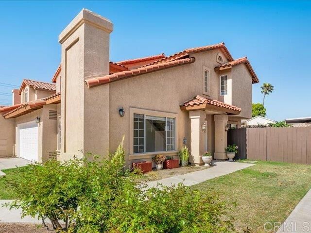 Property Photo:  1527 Avenida Rosa  CA 91911 
