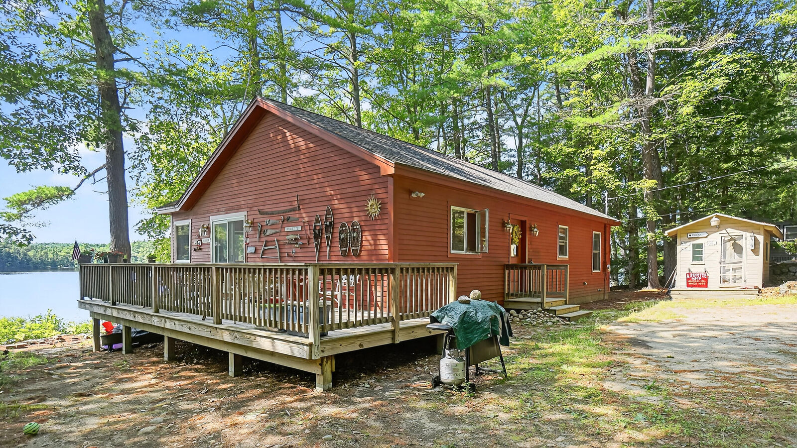Property Photo: 14 Golden Way ME 04260