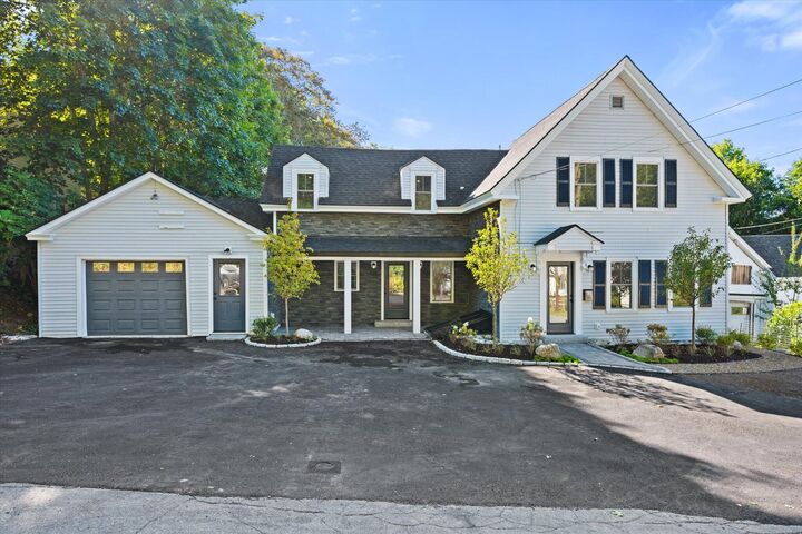 25 Lincoln Street  Ellsworth ME 04605 photo