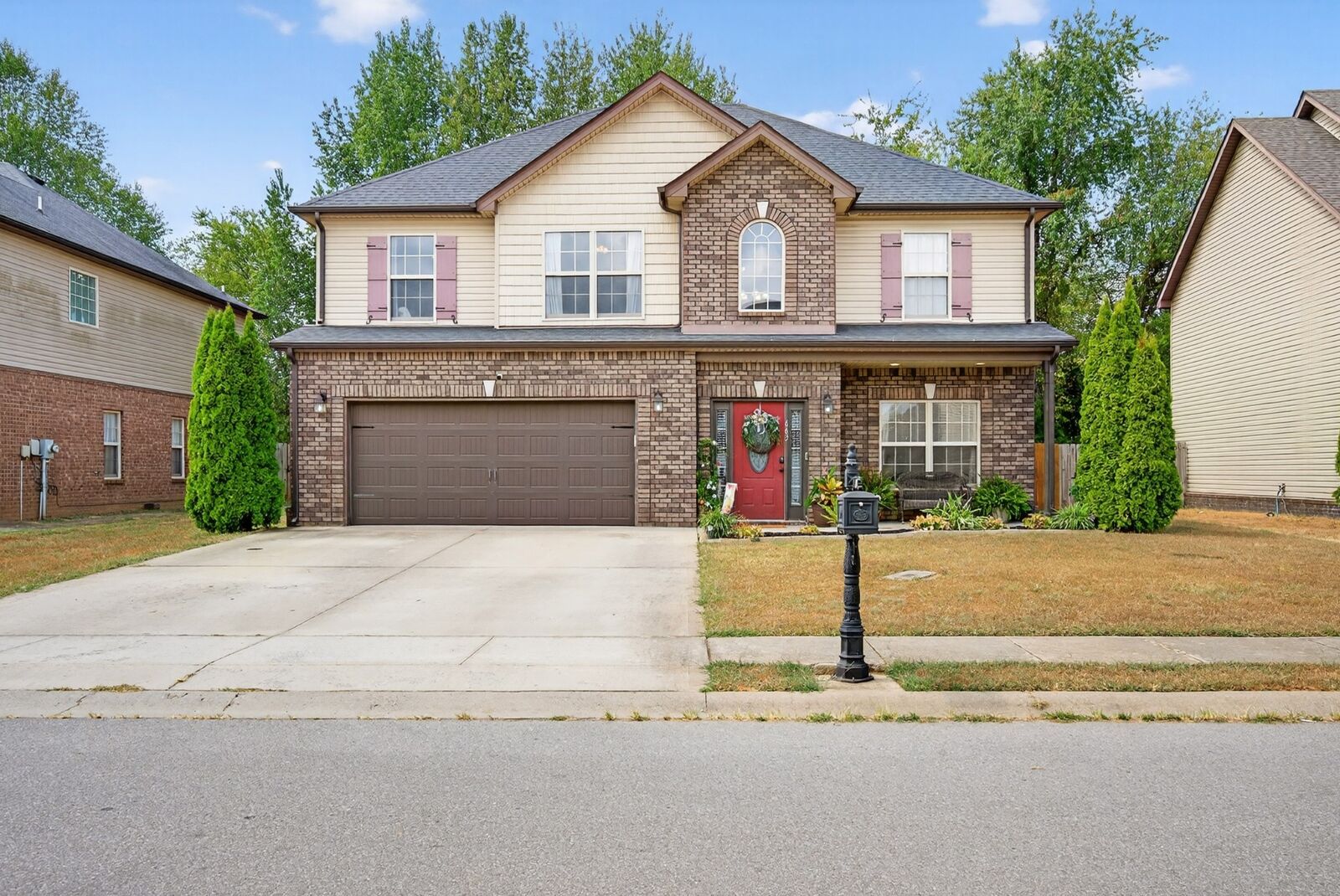 Property Photo:  663 Sturdivant Dr  TN 37042 
