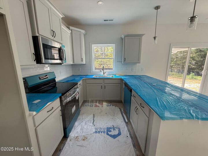 Property Photo:  385 Moss Pink Drive  NC 28394 