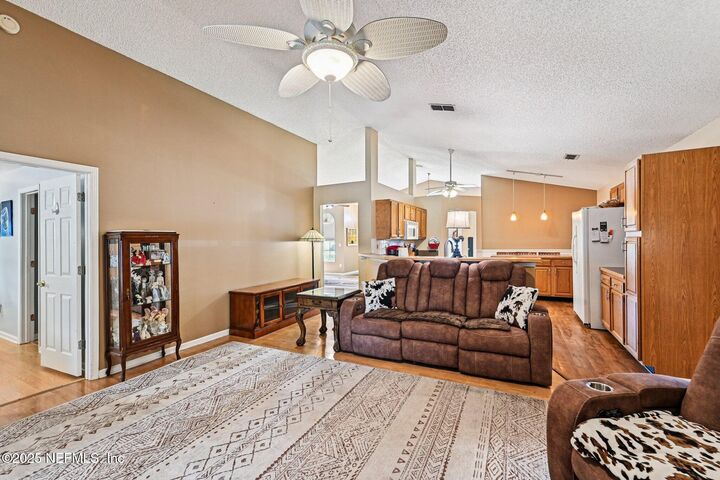 Property Photo: 2235 Thomas Lynch Court FL 32073