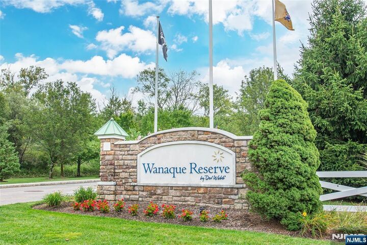 Property Photo:  1116 Warrens Way  NJ 07465 
