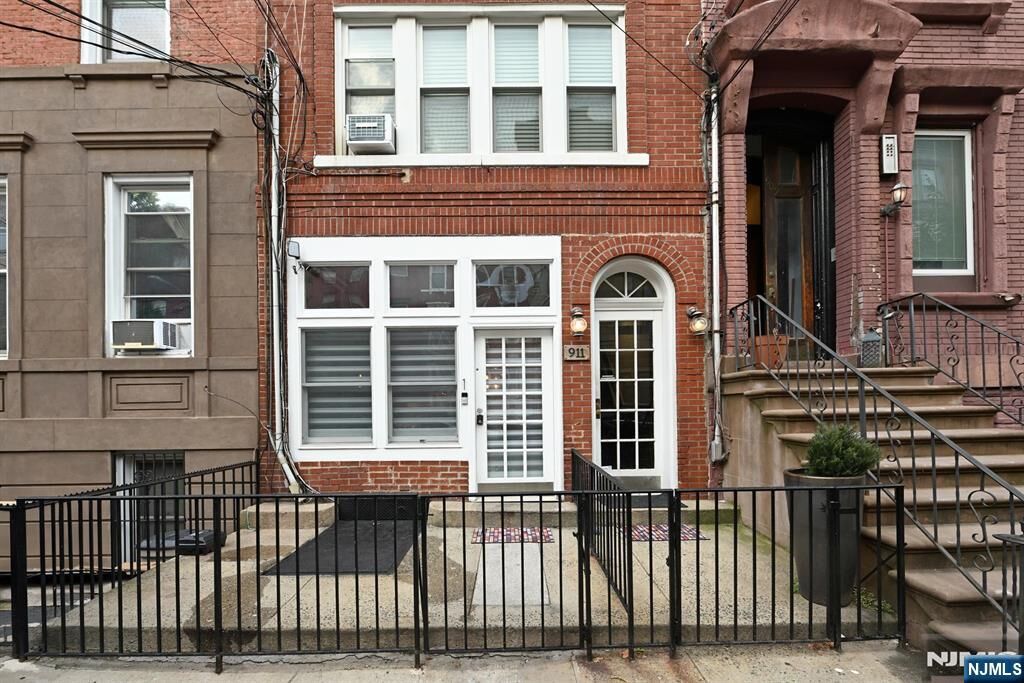 Property Photo:  911 Willow Avenue 1  NJ 07030
