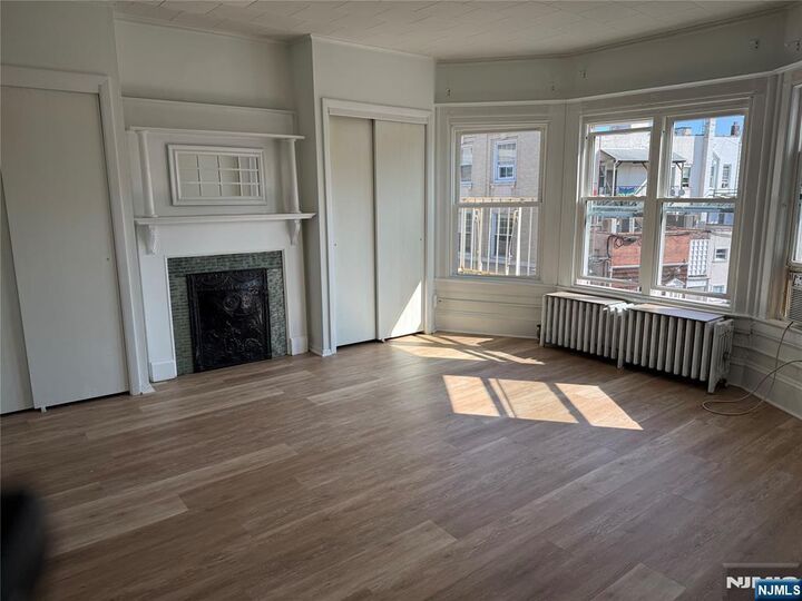 Property Photo:  24 Prospect Street 3F  NJ 07450 