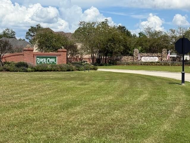 Property Photo:  309 La Chenier Drive  LA 70461