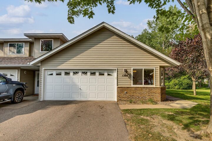 Property Photo:  1366 Island Drive  MN 55025 