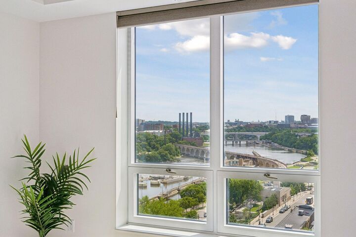Property Photo: 100 3rd Avenue S 1101 MN 55401