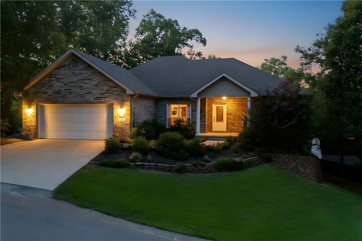 Property Photo:  1 Totton Lane  AR 72714 