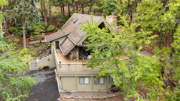 Property Photo:  355 Granite Street  OR 97520 