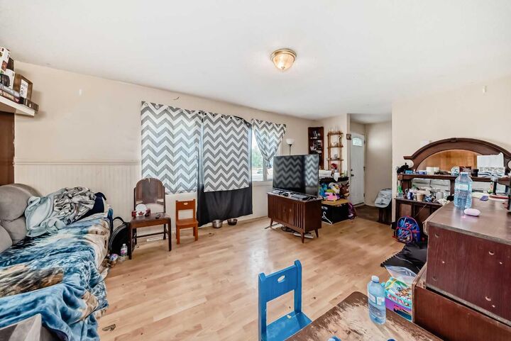 Property Photo: 508 Terrace Park AB T4N 1V8