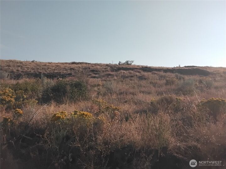 Property Photo: 6 Painted Rock Road WA 98855