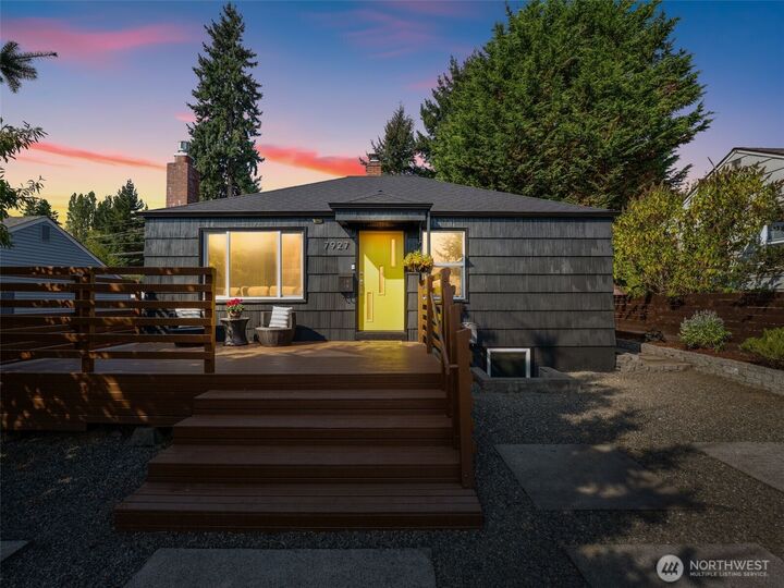 Property Photo:  7927  27th Avenue SW  WA 98126 