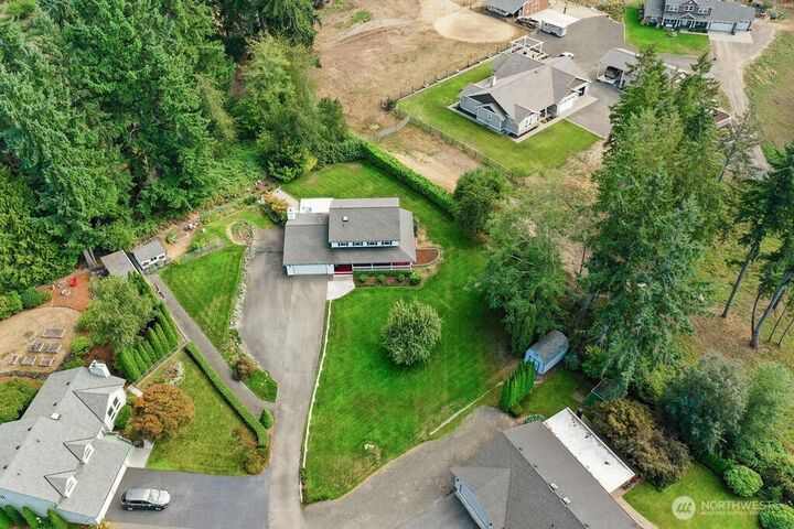 Property Photo: 3055 NW Colonial Lane WA 98370
