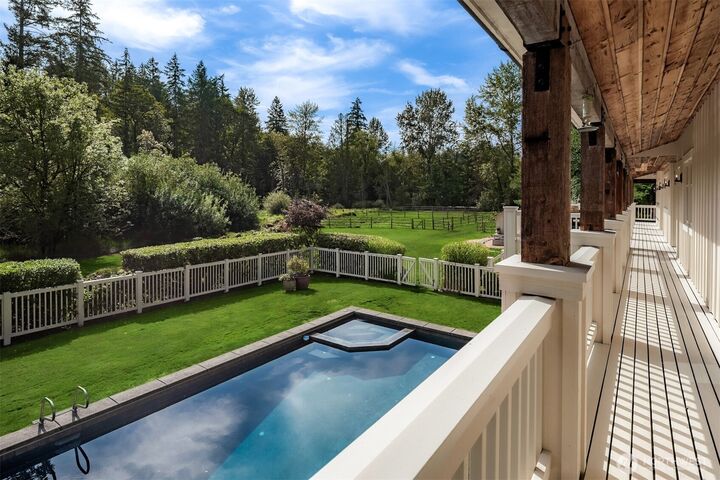 Property Photo:  21819 SE 13th Place  WA 98075 