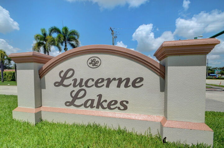 Property Photo: 7125 Golf Colony Court 202 FL 33467