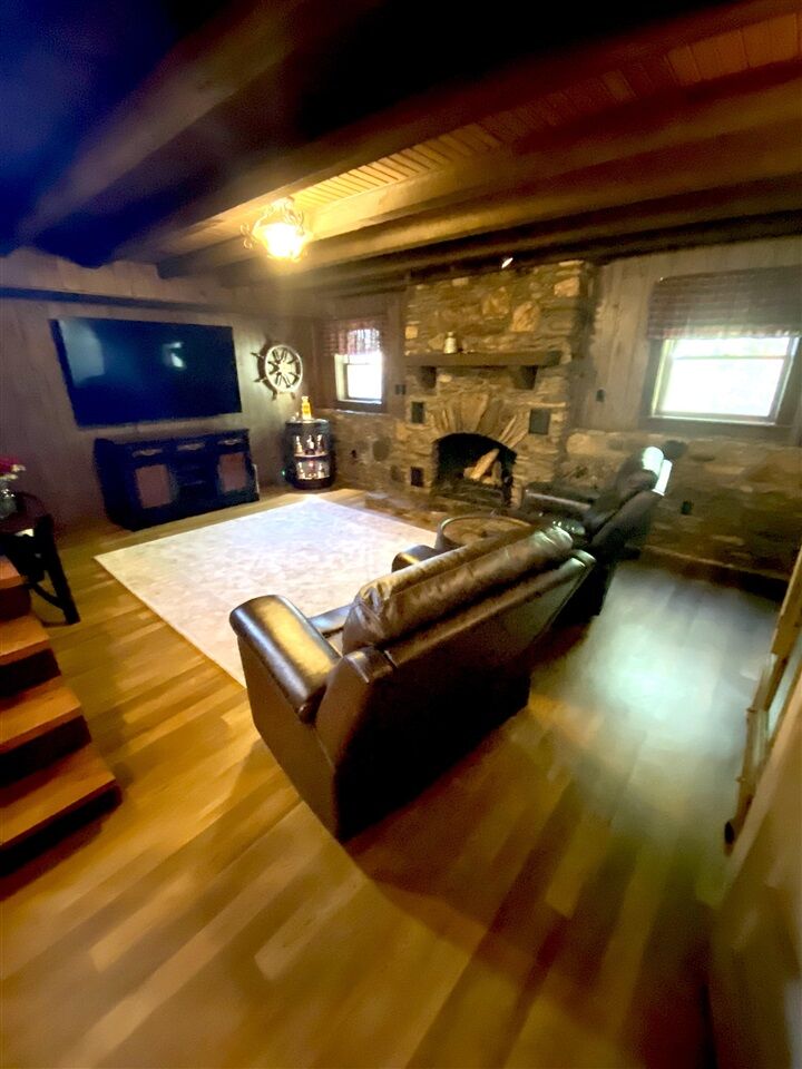 Property Photo:  331 Longear Circle  KY 42164 