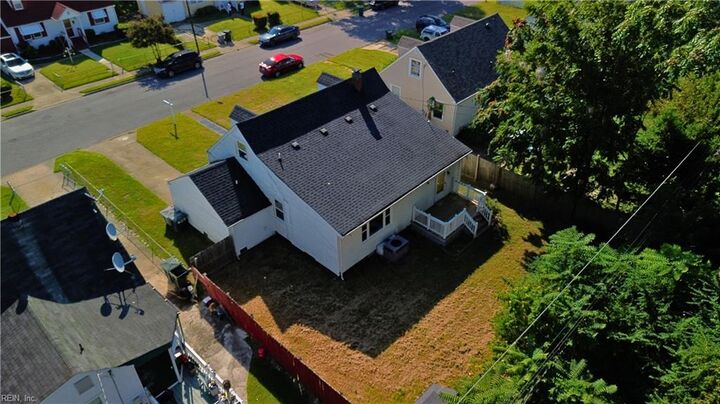 Property Photo:  423 Shenandoah Rd  VA 23661 