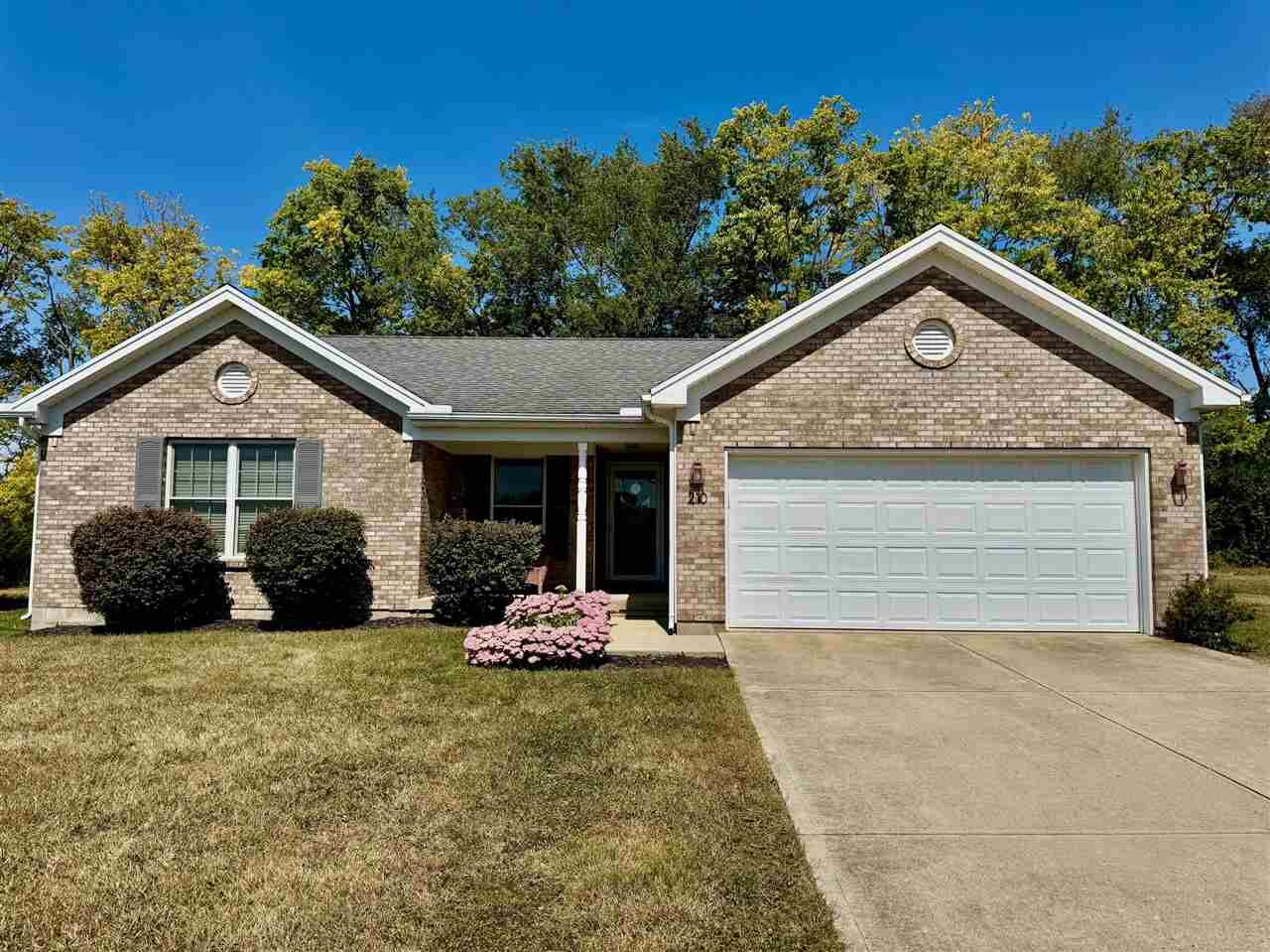 Property Photo:  210 Sunset Ave  IN 47330 