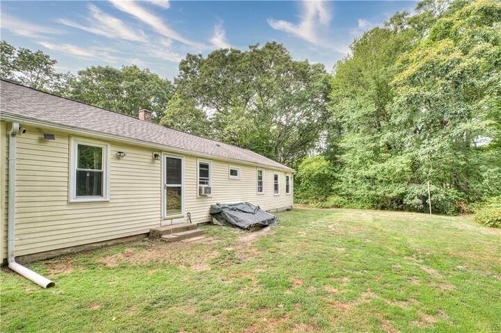 Property Photo: 917 Broad Rock Road RI 02879