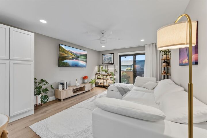 Property Photo:  833 Straight Creek Drive 204  CO 80435 