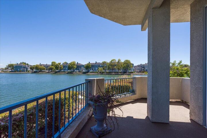Property Photo:  1000 Davit Lane 106  CA 94065 