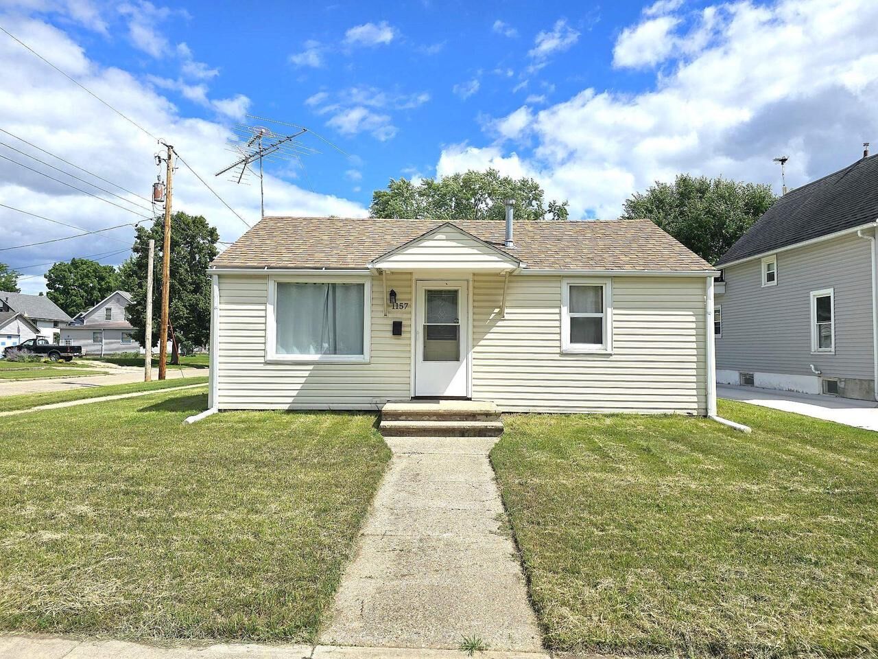 Property Photo:  1157 8th Street  WI 53511 