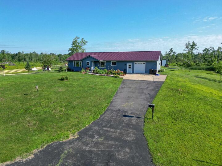 Property Photo:  33486 Driftwood Avenue B  WI 54666 