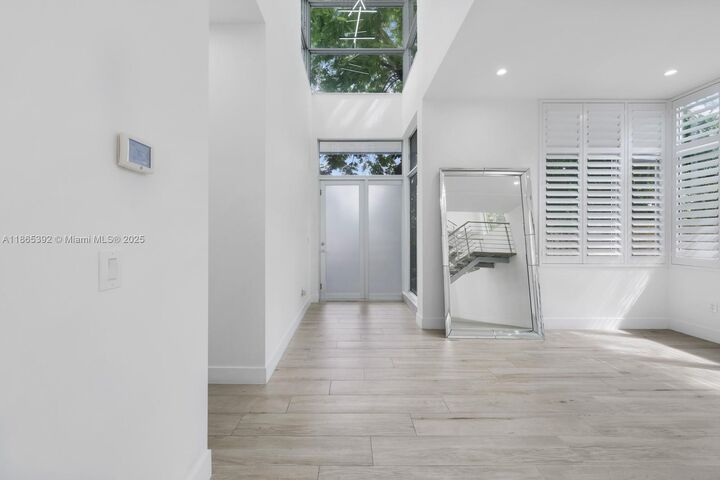 Property Photo:  5720 SW 24 St  FL 33155 