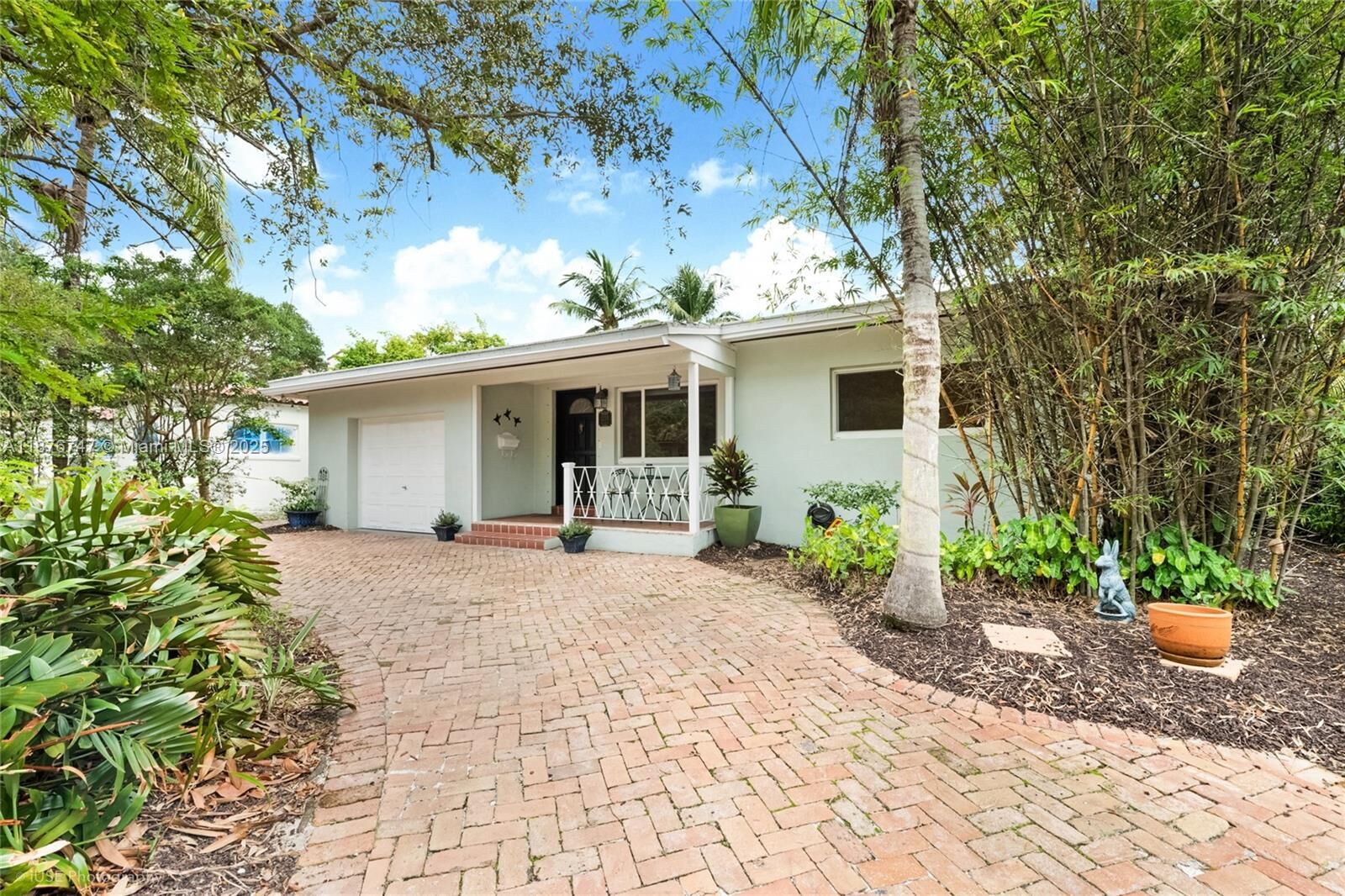 Property Photo:  1235 El Rado St  FL 33134 