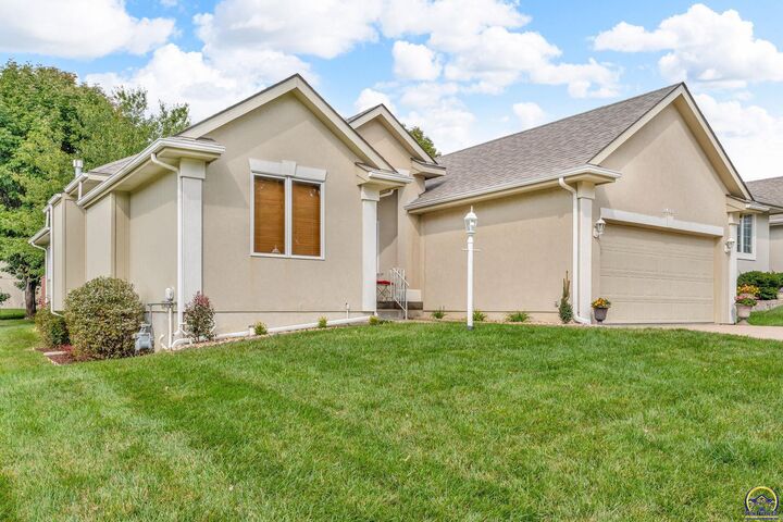 Property Photo: 2433 SW Camelot Pl KS 66614