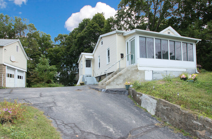 Property Photo:  47 Liberty Avenue  CT 06810 
