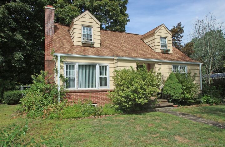 Property Photo:  520 Hartford Turnpike  CT 06517 