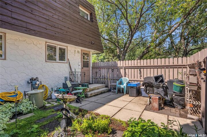 Property Photo: 120 Acadia Drive 36 SK S7H 3V2