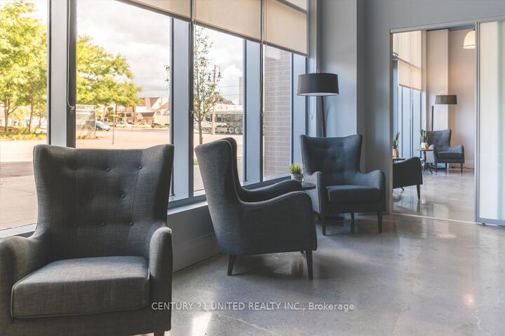 Photo de la propriété: 100 Bond Street E 320 ON L1G 0B7