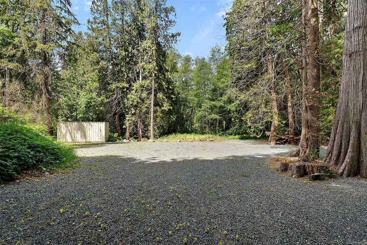 Property Photo: 1691 Kangaroo Rd BC V9C 4C6