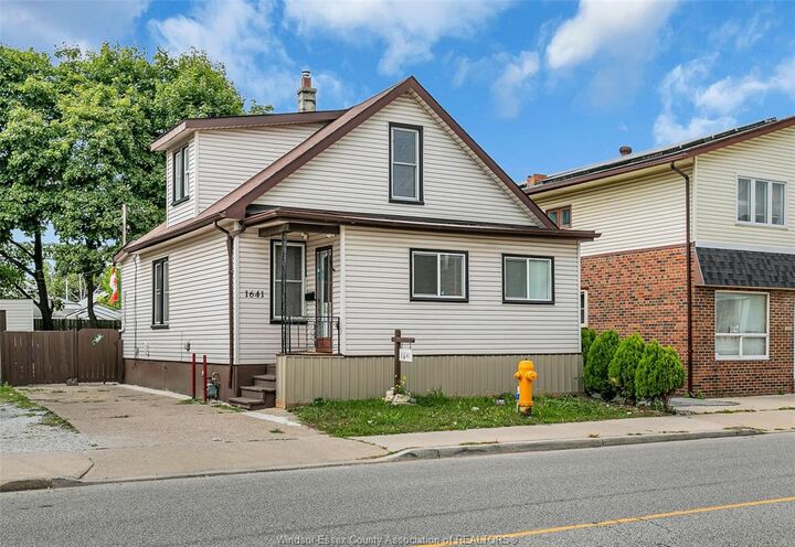 1641 Drouillard  Windsor ON N8Y 2S4 photo