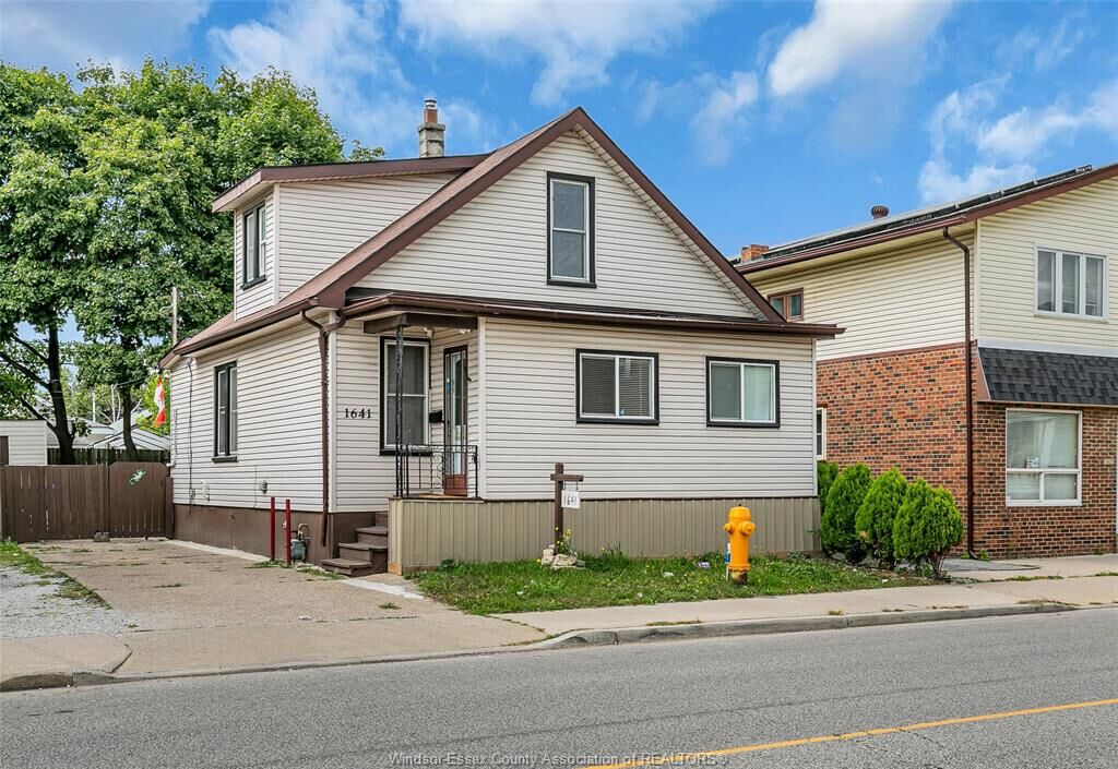 Property Photo:  1641 Drouillard  ON N8Y 2S4 