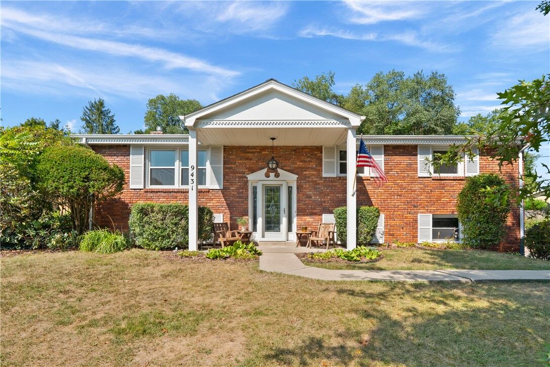 Property Photo:  9431 Springfield Drive  PA 15101 