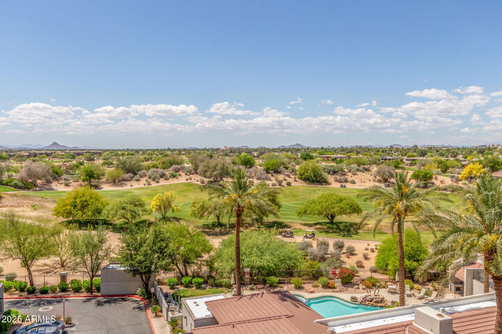 Property Photo:  15802 N 71st Street 657  AZ 85254 