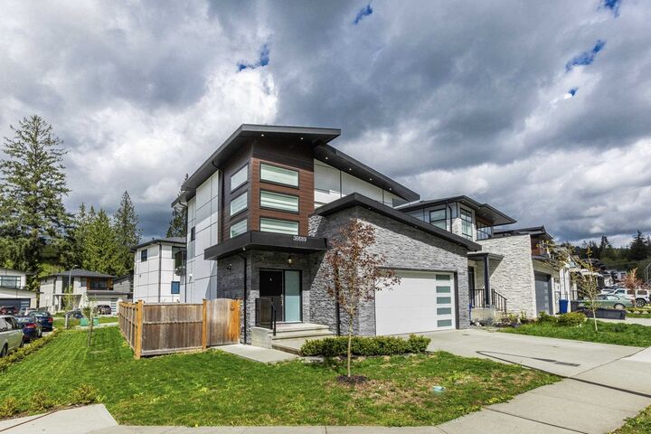 Photo de la propriété: 36689 Dianne Brook Avenue BC V3G 0H4